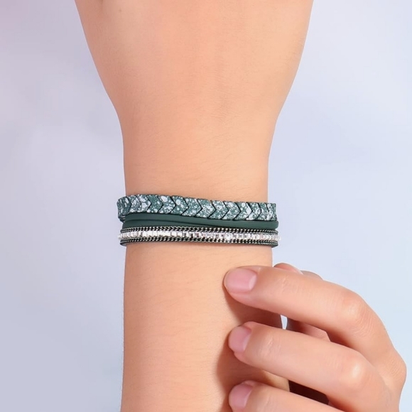 🆕 Green Hematite Leather Rhinestone Wrap Cuff Bracelet with Magnetic Clasp - Picture 4 of 4